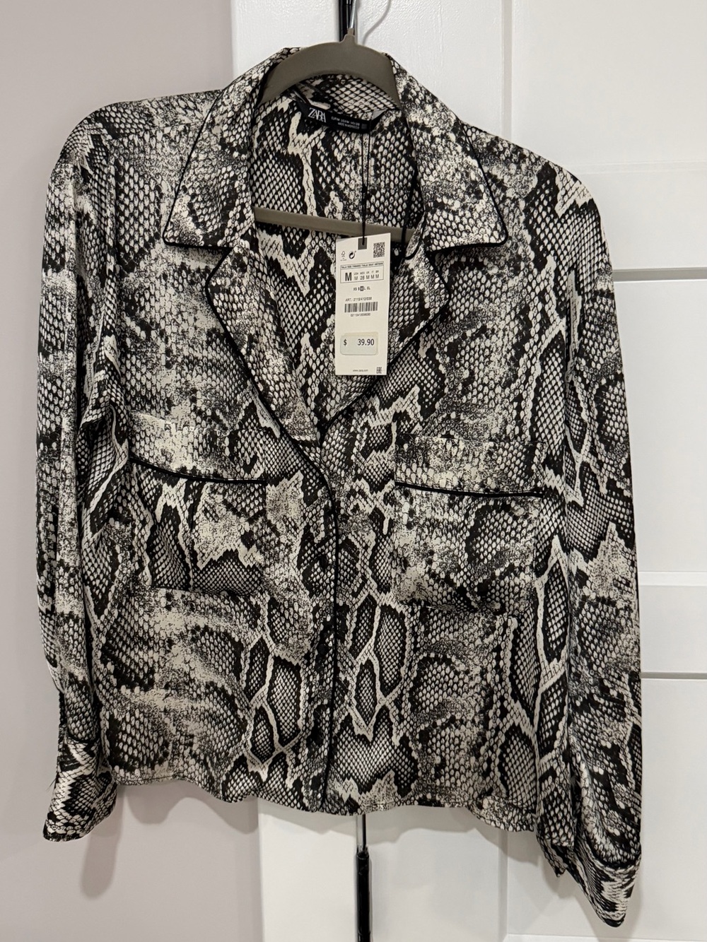 Zara  NWT Snake-Print Button Shirt in Black & Cream